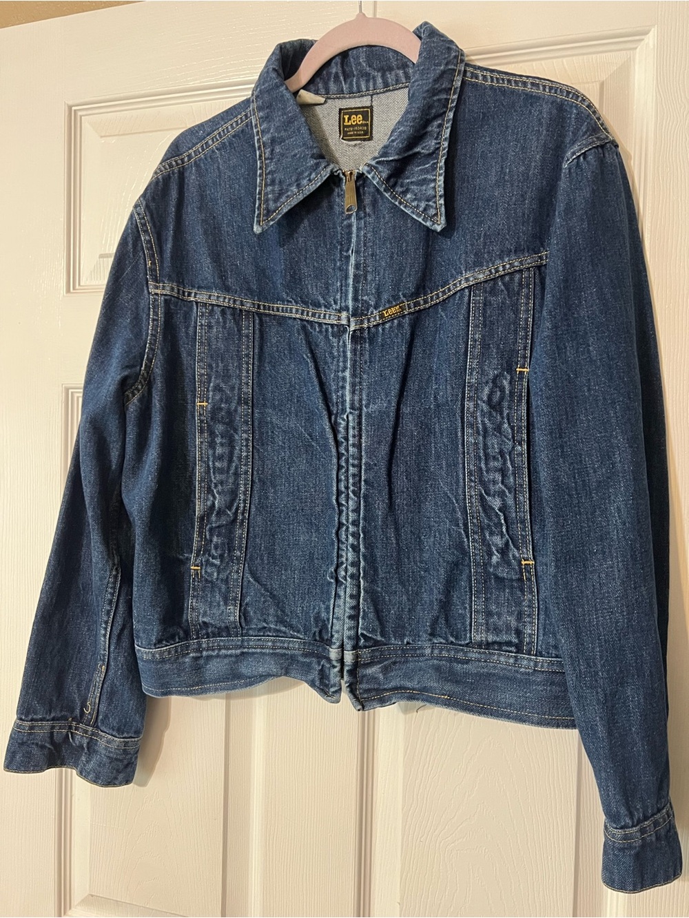 Vintage Lee Denim Cropped Jacket (size M/L)